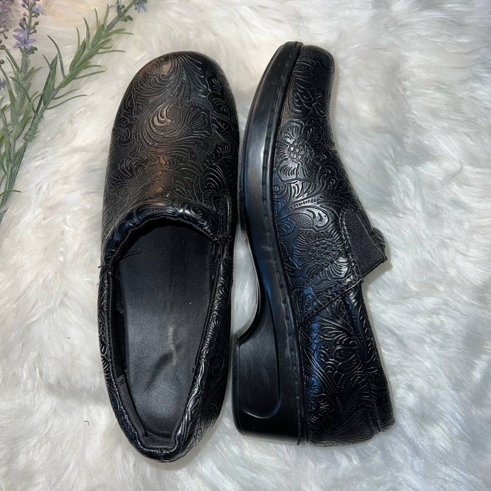 Yuu Clogs